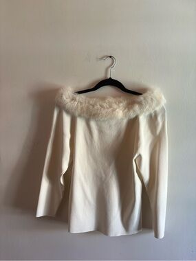 Off-the-Shoulder Cream Sweater with Faux Fur Trim